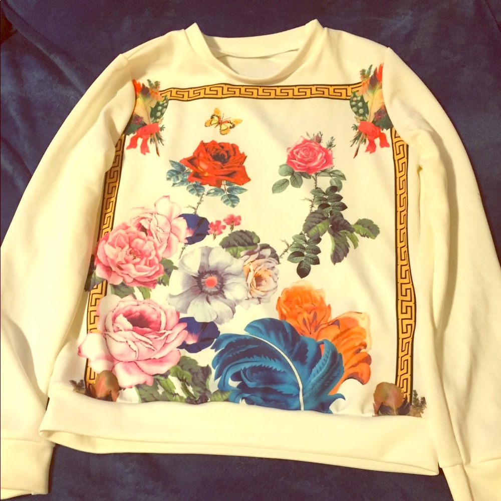 Cute Rosy half turtleneck
